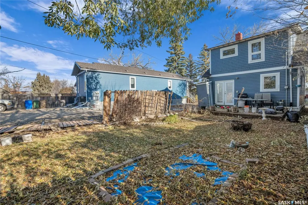 2128 Reynolds Street Regina SK S4N 3N1
