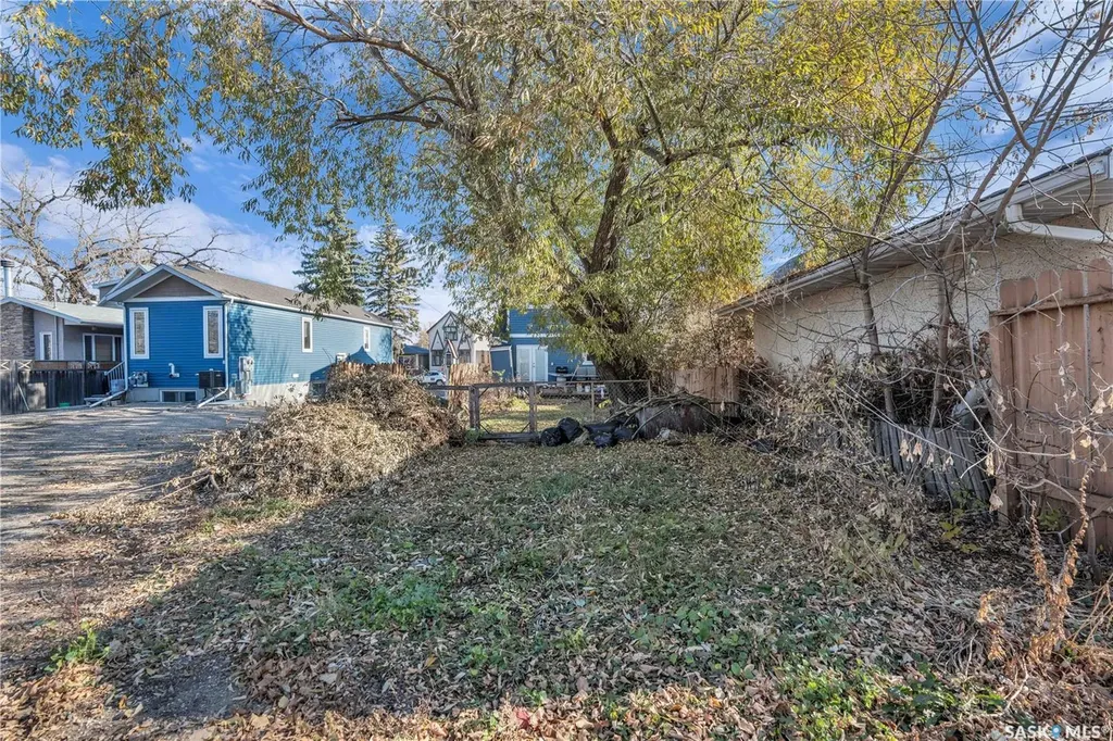 2128 Reynolds Street Regina SK S4N 3N1