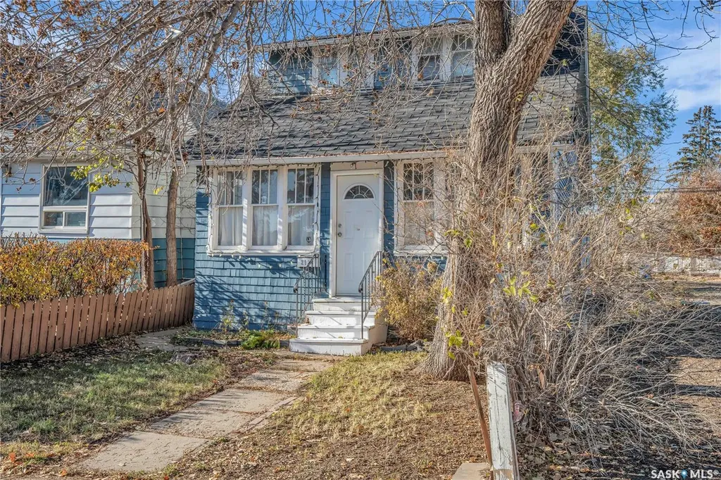 2128 Reynolds Street Regina SK S4N 3N1