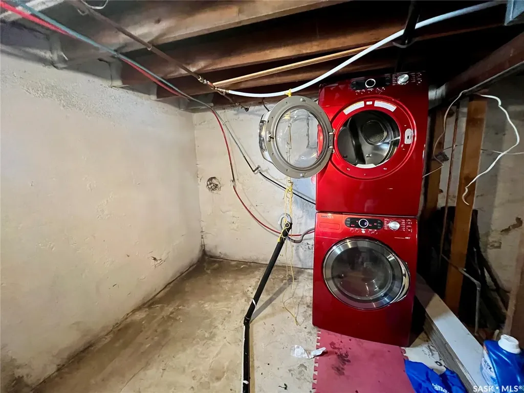 412 2nd Street E Wilkie SK S0K 4W0