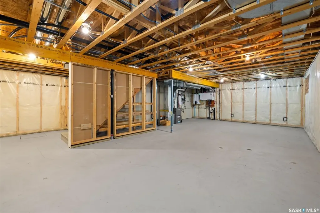25 Hudson Drive Pilot Butte SK S0G 3Z0