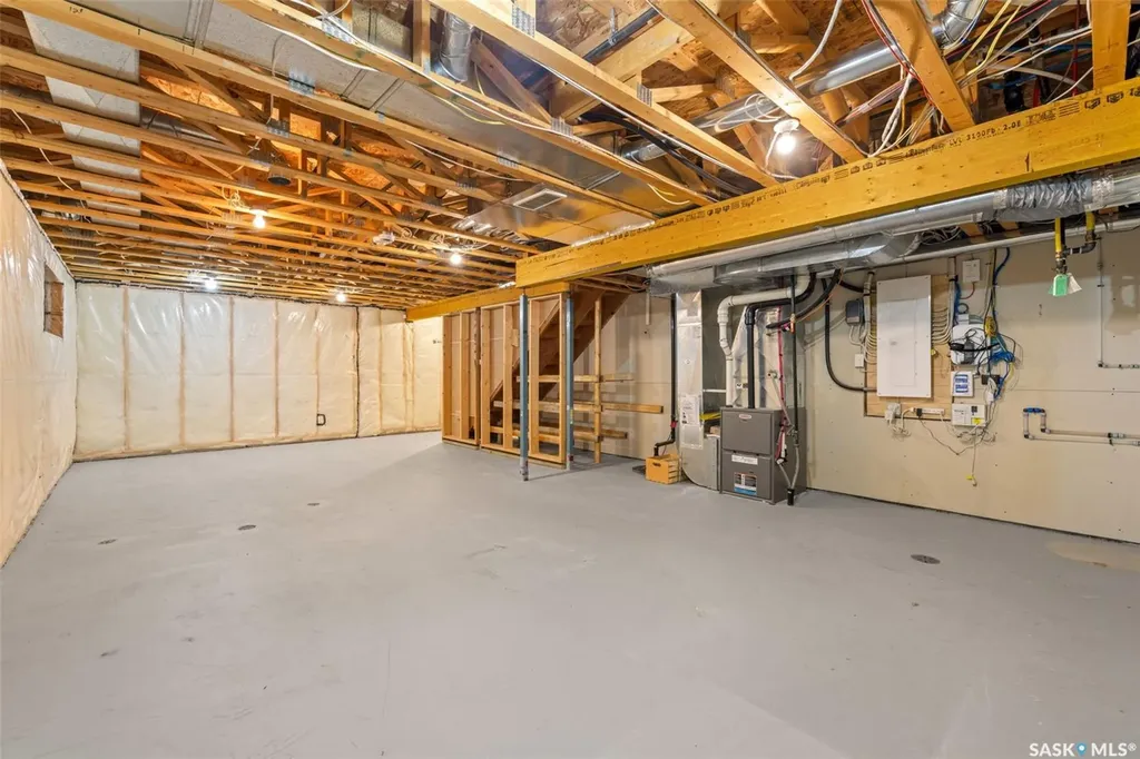 25 Hudson Drive Pilot Butte SK S0G 3Z0