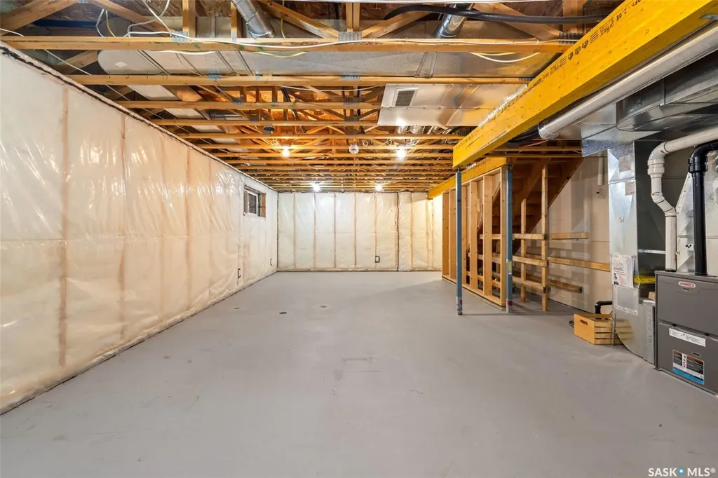 25 Hudson Drive Pilot Butte SK S0G 3Z0
