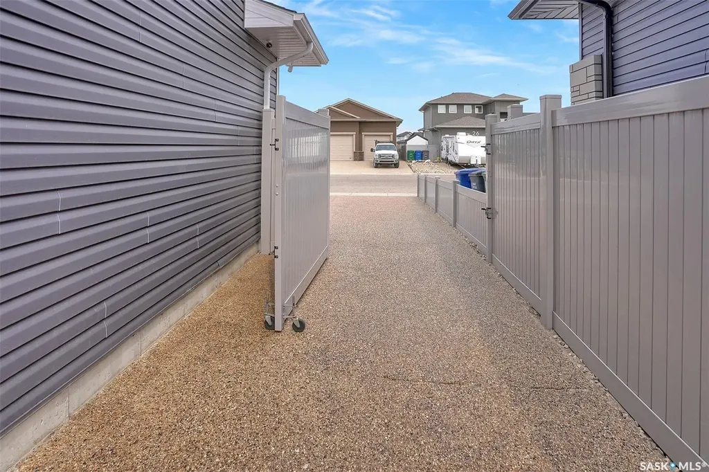 25 Hudson Drive Pilot Butte SK S0G 3Z0