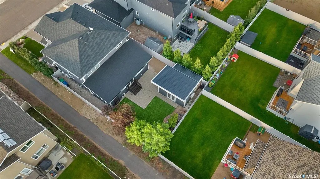 25 Hudson Drive Pilot Butte SK S0G 3Z0
