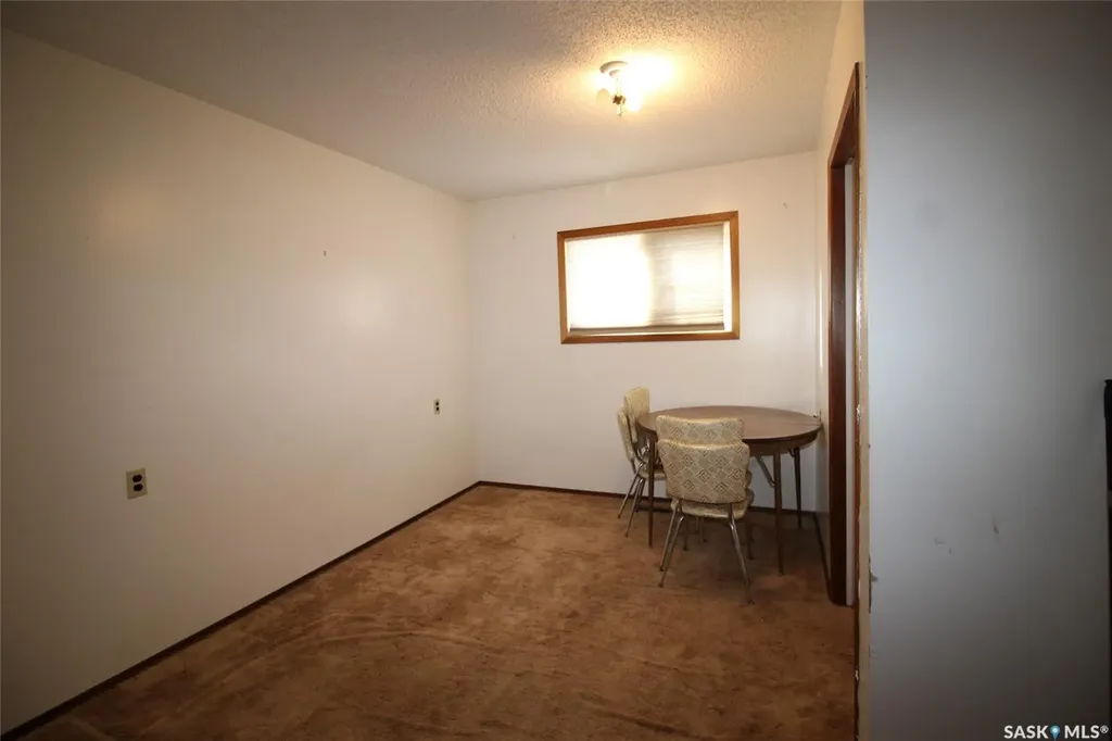 101-107 2nd Avenue W Climax SK S0N 0N0