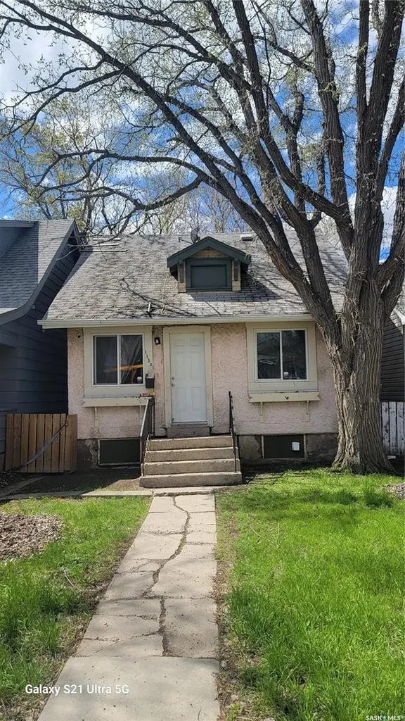 1154 Athol Street Regina SK S4T 3C2