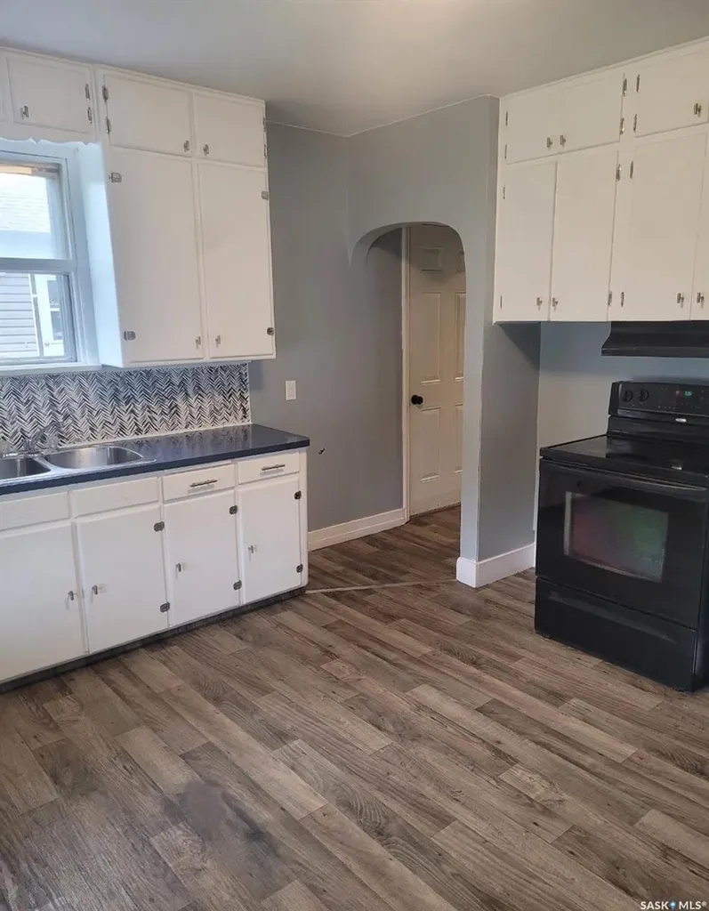 211 Broadway Street W Yorkton SK S3N 0M9