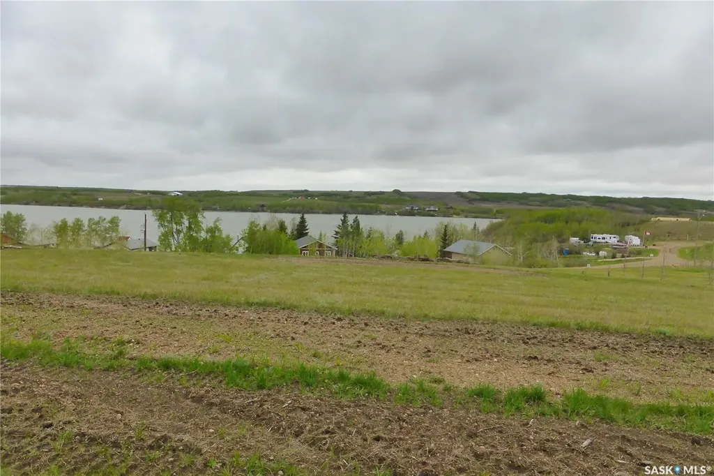 2 Boken Drive Frenchman Butte Rm No. 501 SK S0M 2G0