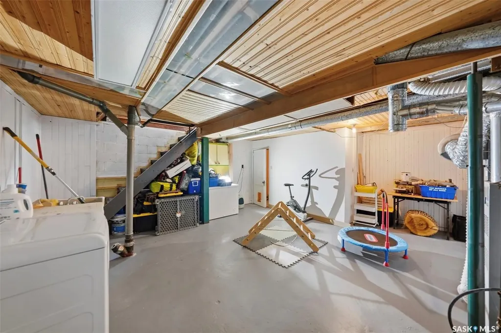 266 19th Avenue NW Buckland Rm No. 491 SK S6V 5R3