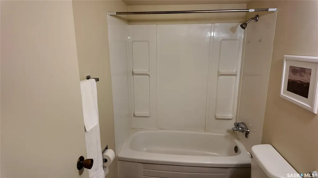 31 Centennial Street Regina SK S7H 3M9