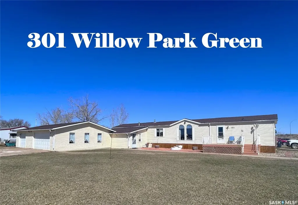 301 Willow Park Green Estevan SK S4A 2R9