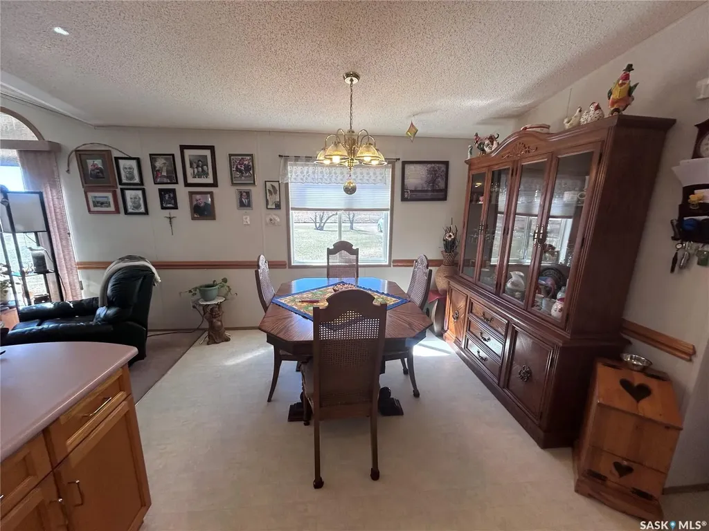 301 Willow Park Green Estevan SK S4A 2R9