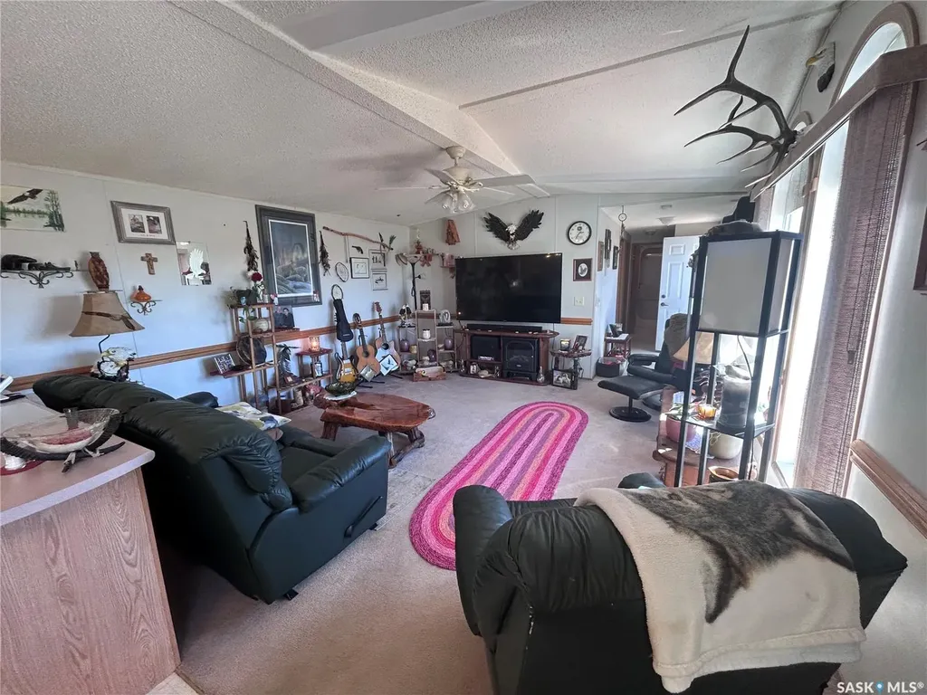 301 Willow Park Green Estevan SK S4A 2R9