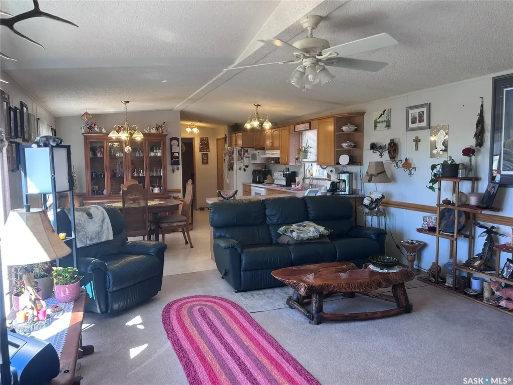 301 Willow Park Green Estevan SK S4A 2R9