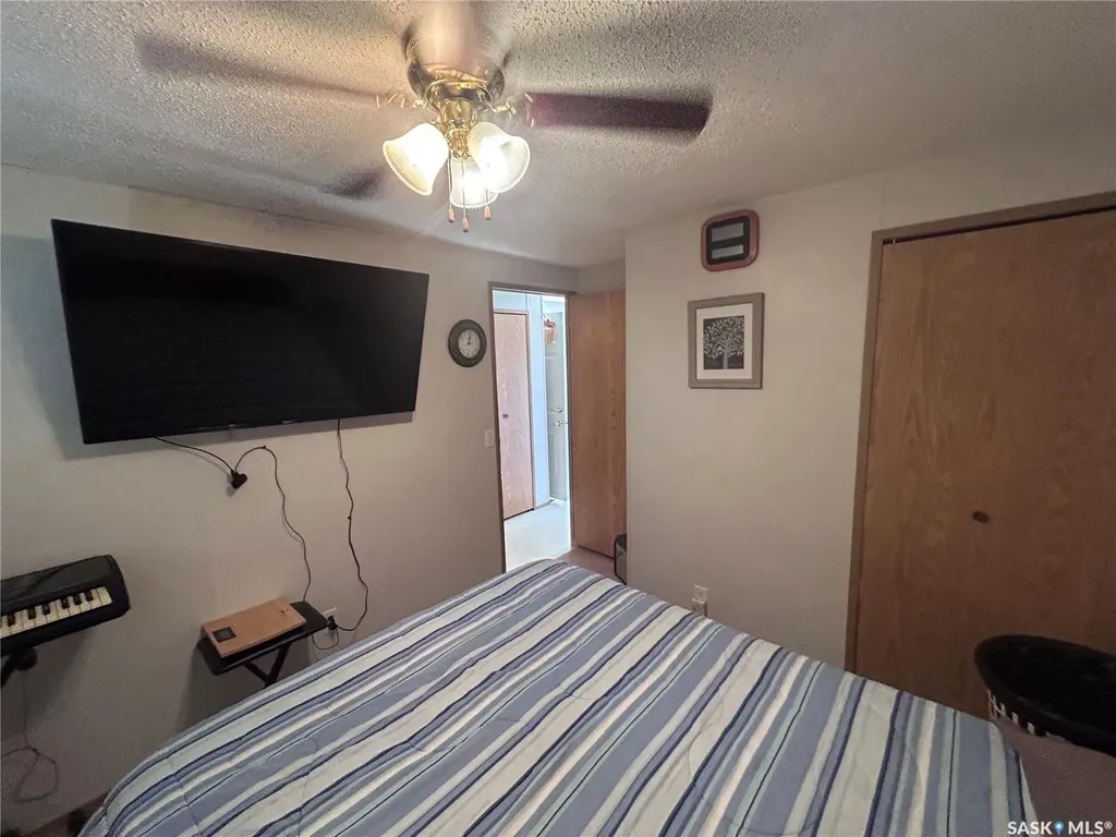 301 Willow Park Green Estevan SK S4A 2R9