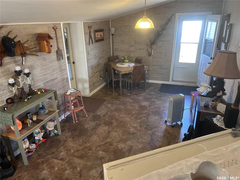 301 Willow Park Green Estevan SK S4A 2R9