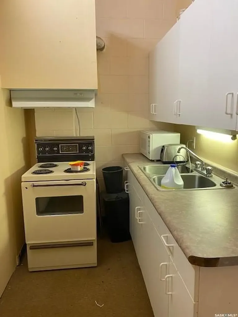 520 Atlantic Avenue Kerrobert SK S0L 1R0