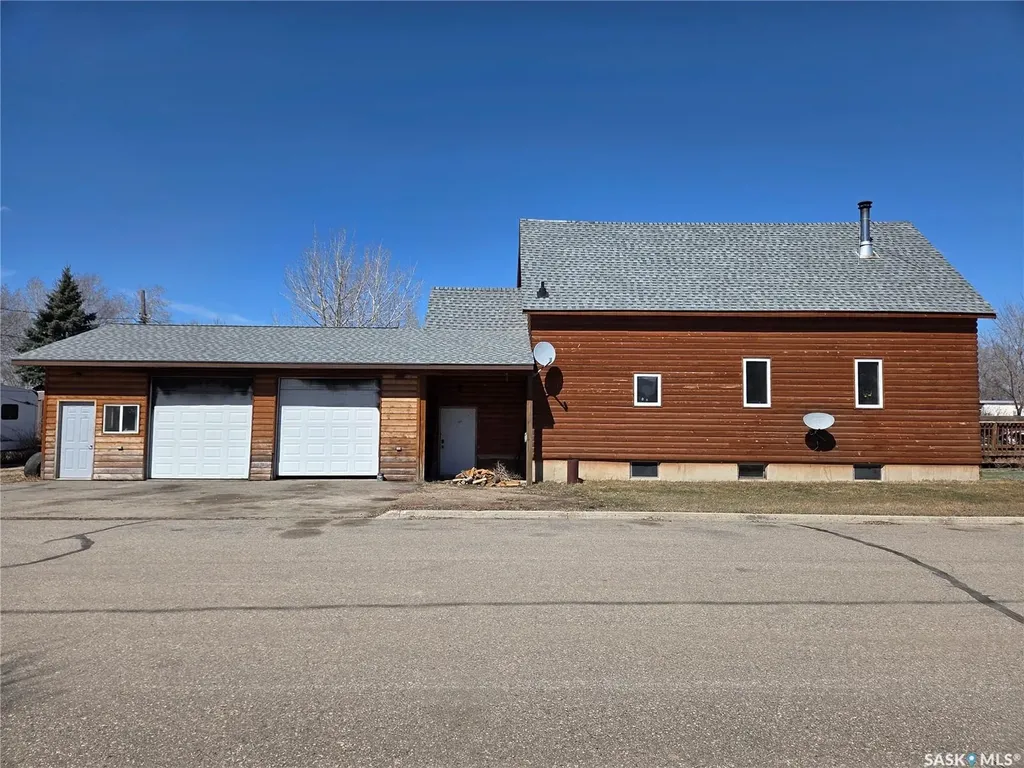 214 W 1st Street Alida SK S0C 0B0