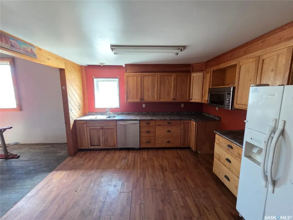 214 W 1st Street Alida SK S0C 0B0