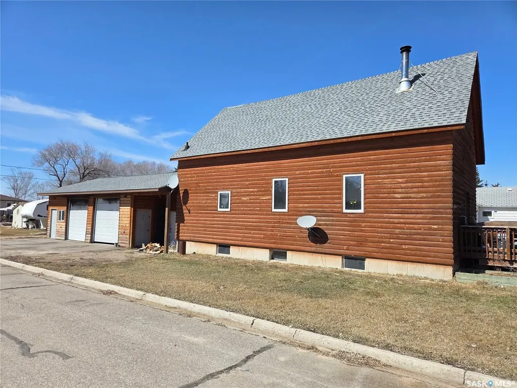 214 W 1st Street Alida SK S0C 0B0