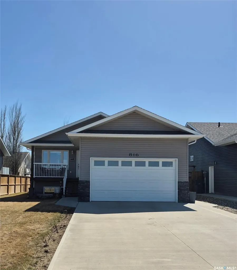 816 Battleford Trail Swift Current SK S9H 5R1