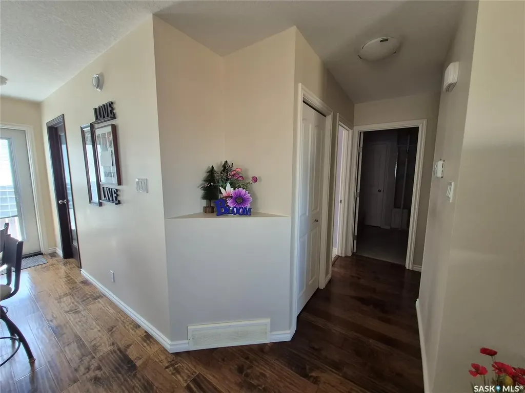 816 Battleford Trail Swift Current SK S9H 5R1