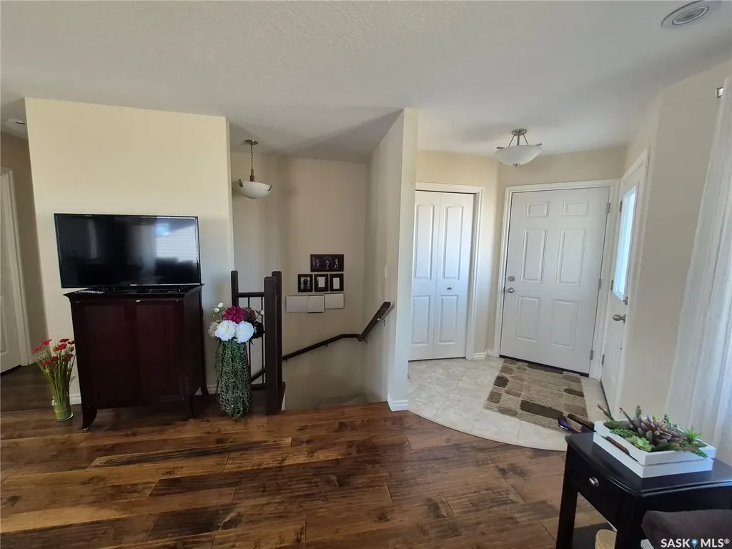 816 Battleford Trail Swift Current SK S9H 5R1