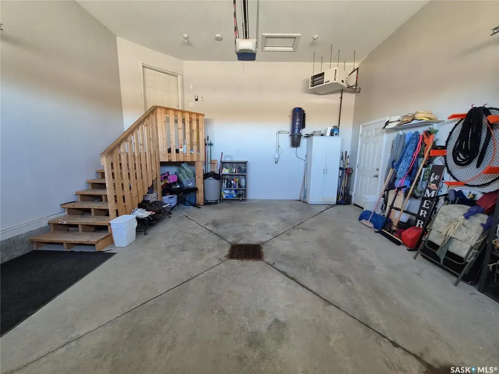 816 Battleford Trail Swift Current SK S9H 5R1