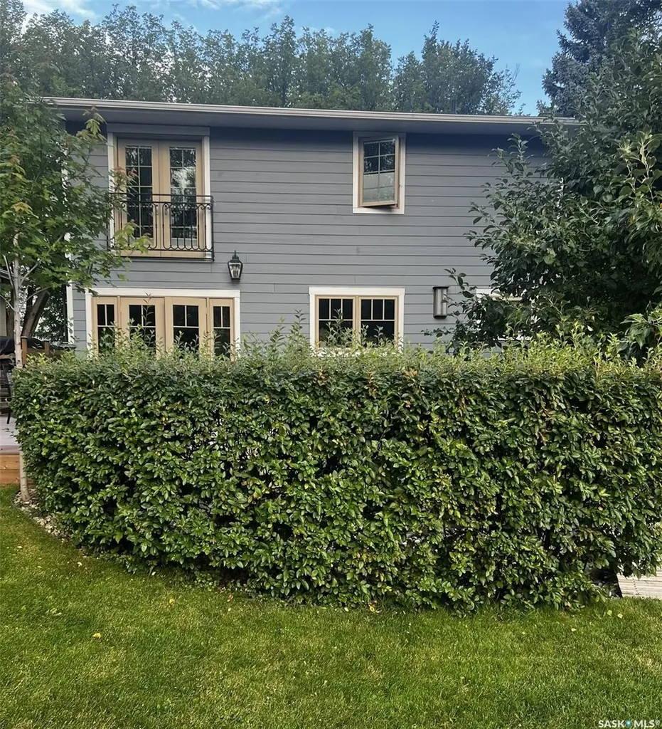 18 Rupert Drive Saskatoon SK S7K 1B2