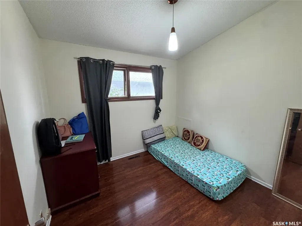 545 5th Street N Weyburn SK S4H 0Z9