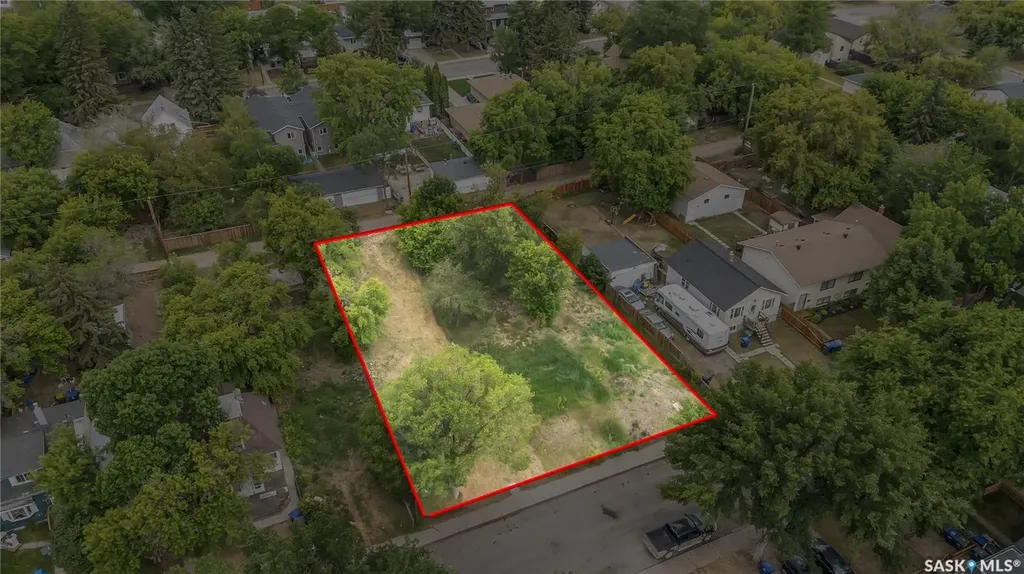 431 R Avenue S Saskatoon SK S7M 2Z4