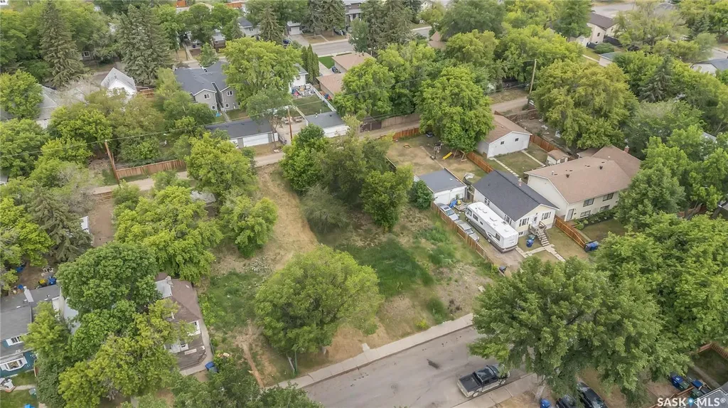 431 R Avenue S Saskatoon SK S7M 2Z4
