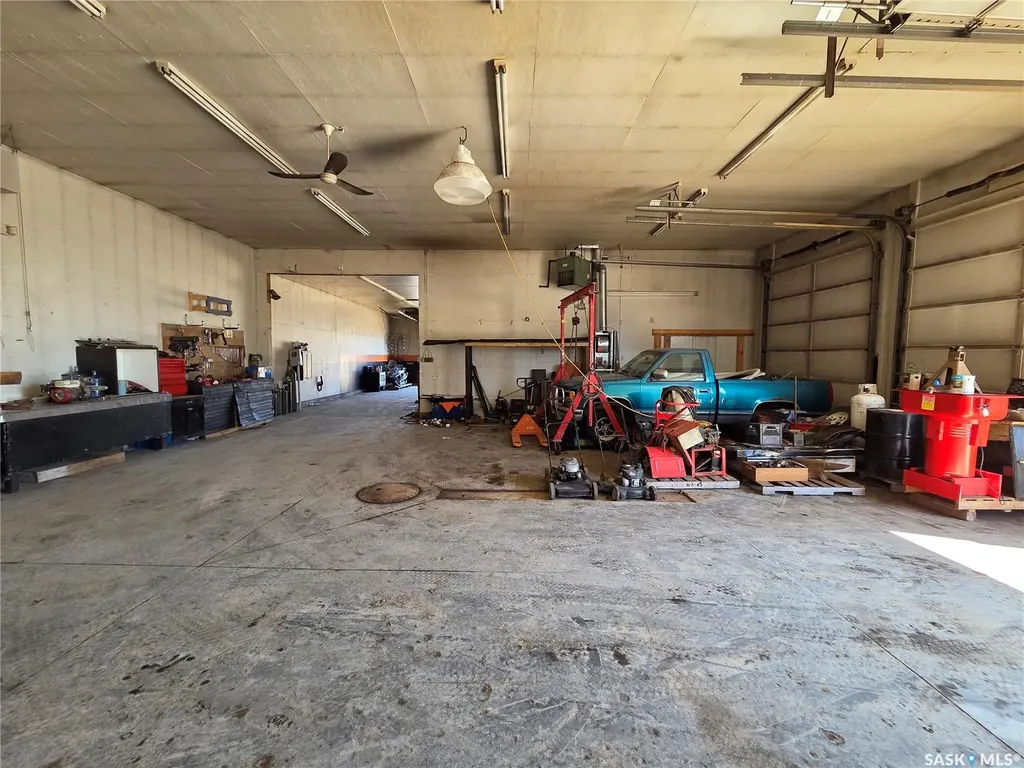 124 1st Street Alida SK S0C 0B0