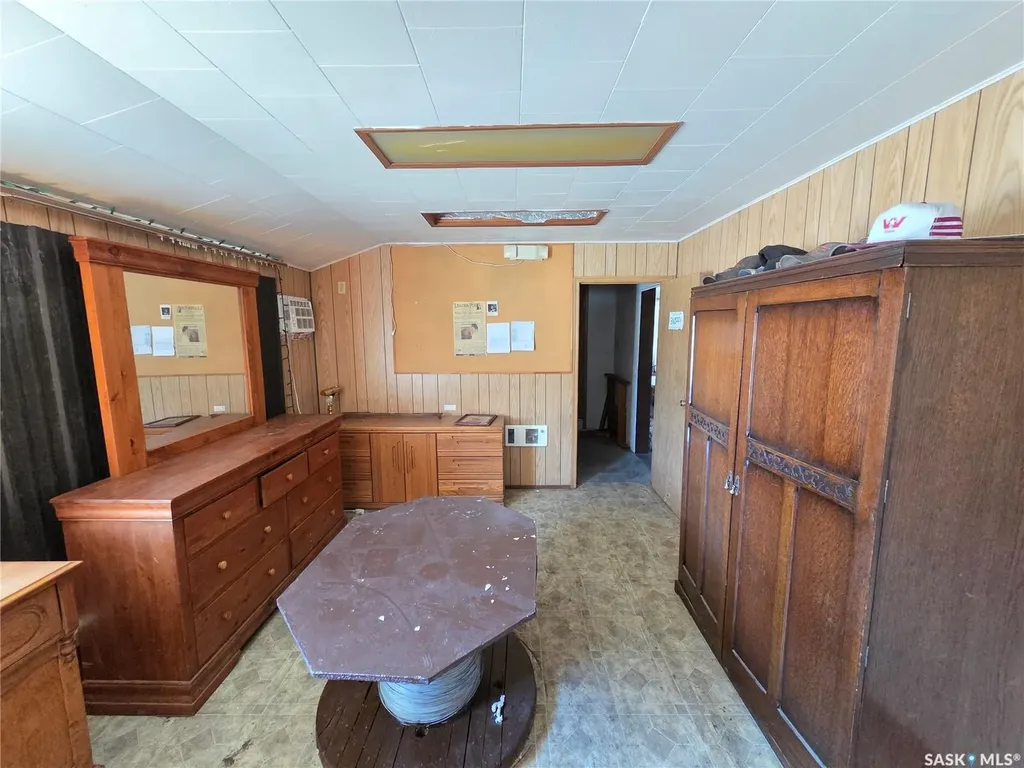 124 1st Street Alida SK S0C 0B0