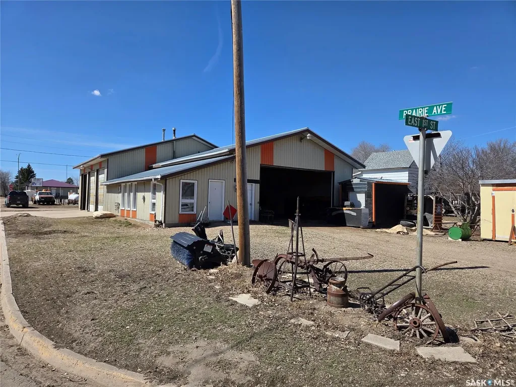 124 1st Street Alida SK S0C 0B0