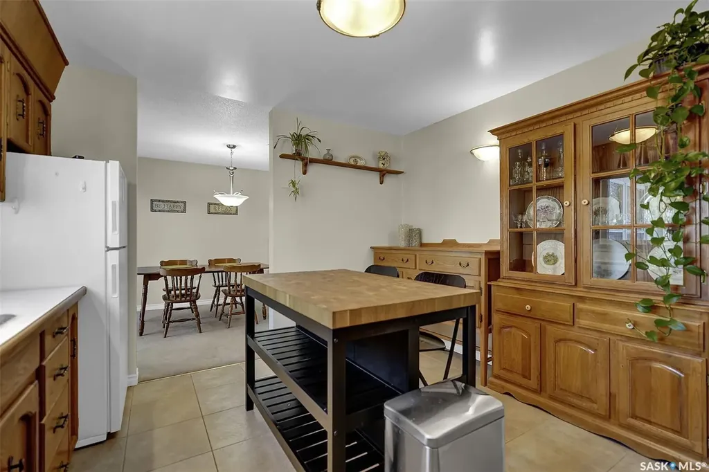 1 Culliton Crescent Regina SK S4S 4J5