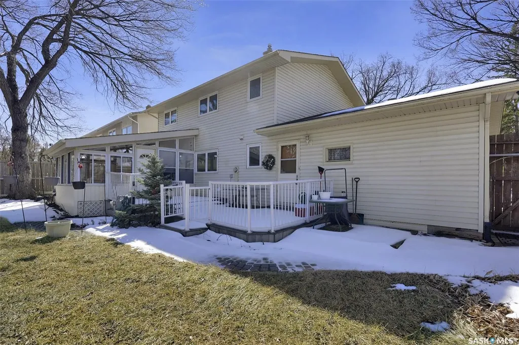 1 Culliton Crescent Regina SK S4S 4J5