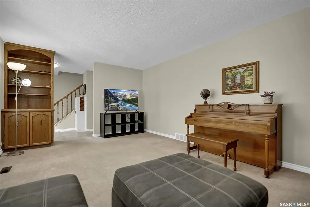 1 Culliton Crescent Regina SK S4S 4J5