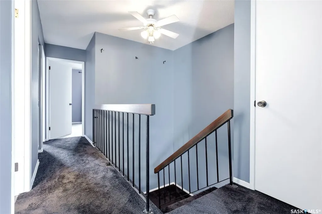 104 Lockwood Road Regina SK S4S 3G2