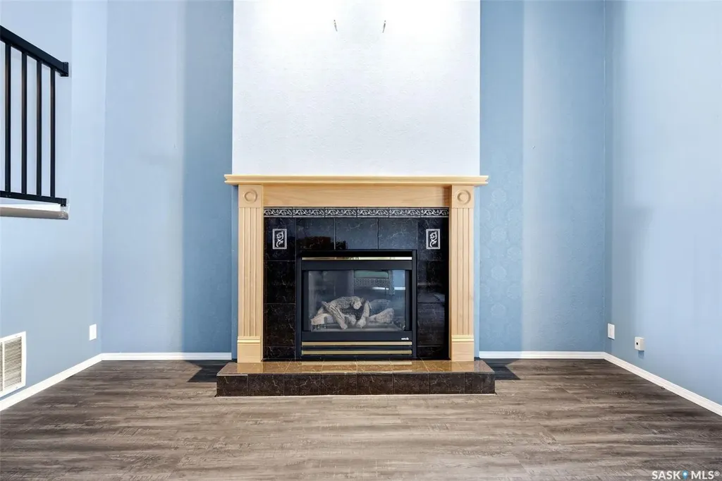 104 Lockwood Road Regina SK S4S 3G2