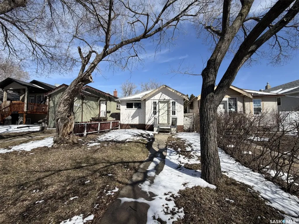 1037 Broder Street Regina SK S4N 3P8