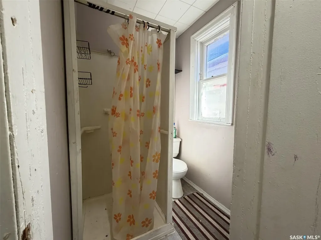 1037 Broder Street Regina SK S4N 3P8