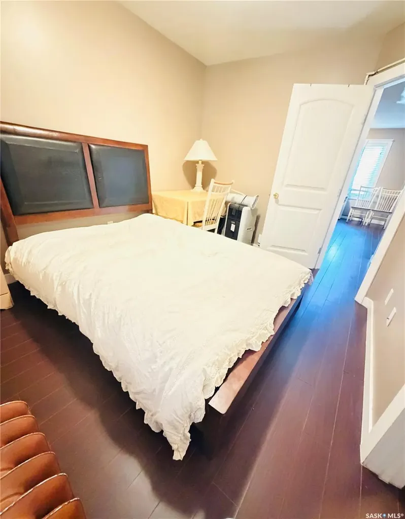 2119 Lorne Street Regina SK S4P 2M6