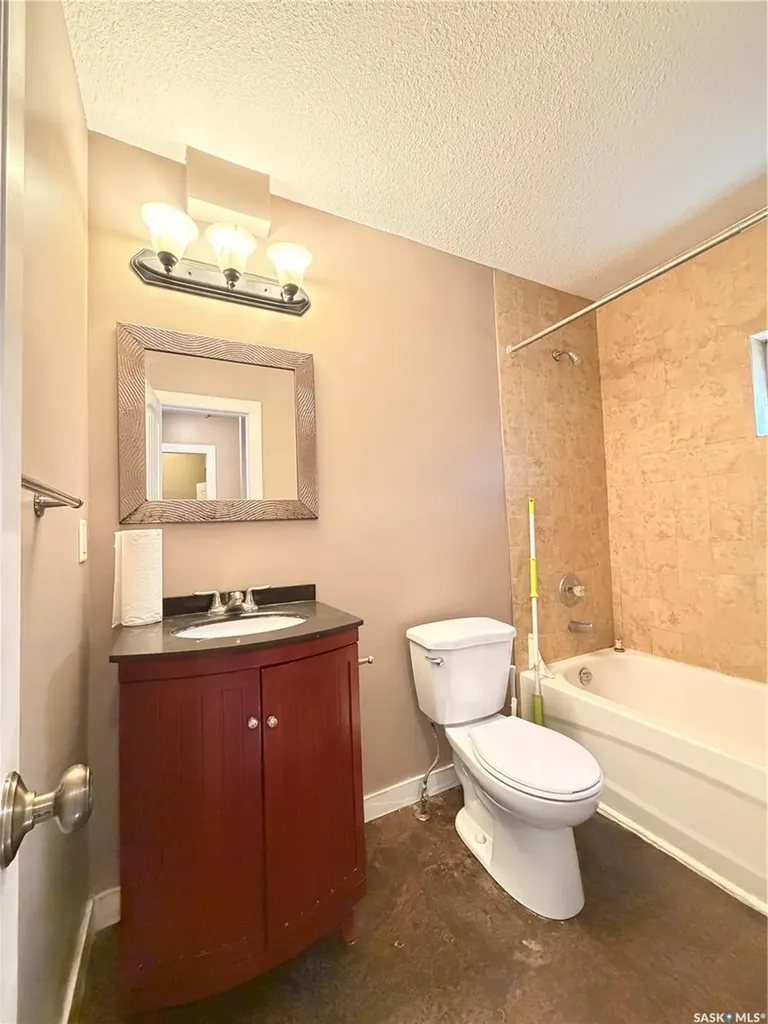 2119 Lorne Street Regina SK S4P 2M6