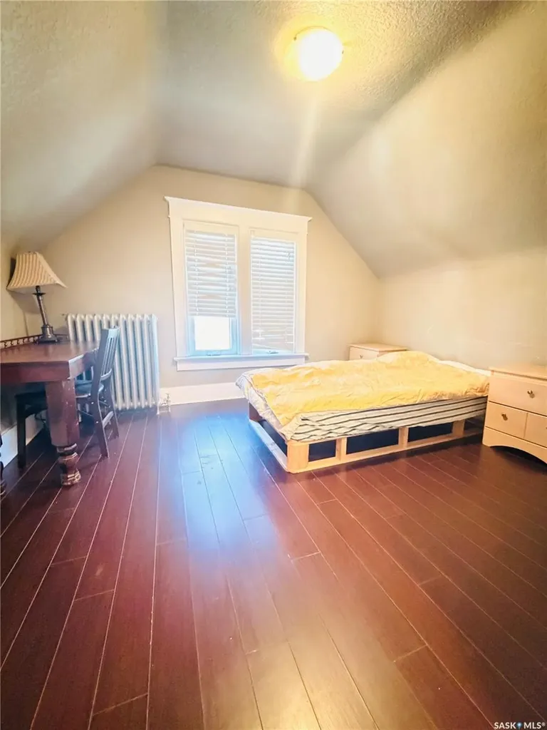 2119 Lorne Street Regina SK S4P 2M6