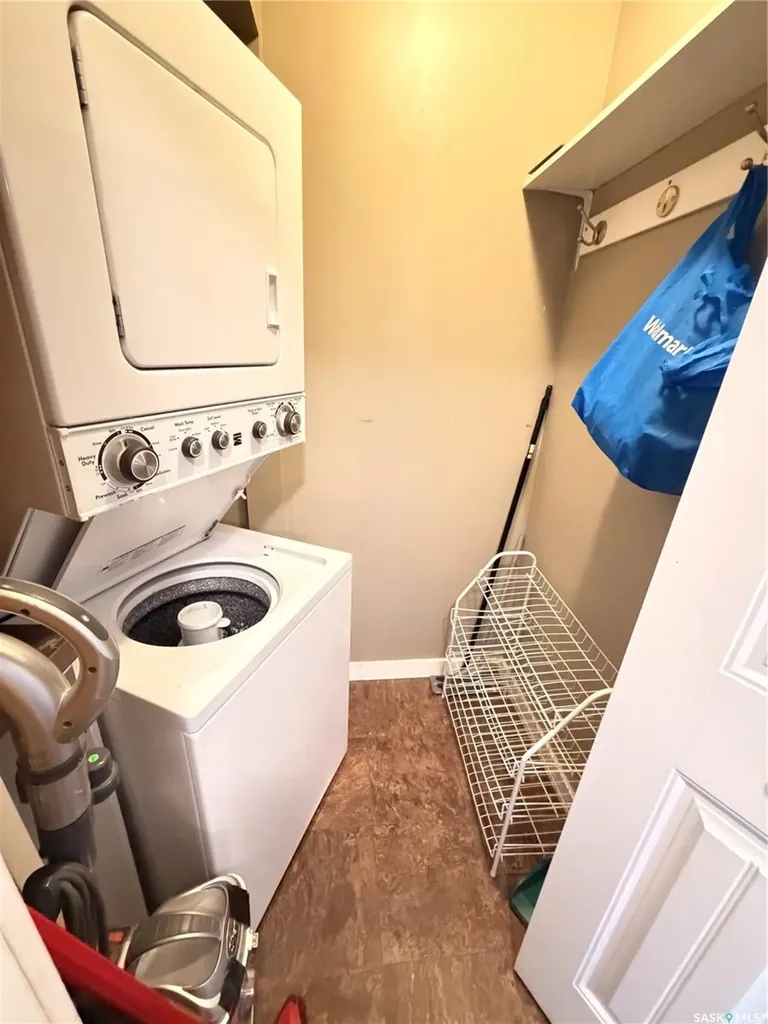 2119 Lorne Street Regina SK S4P 2M6
