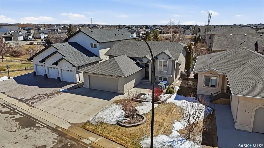 511 Greaves Lane Saskatoon SK S7W 1A9