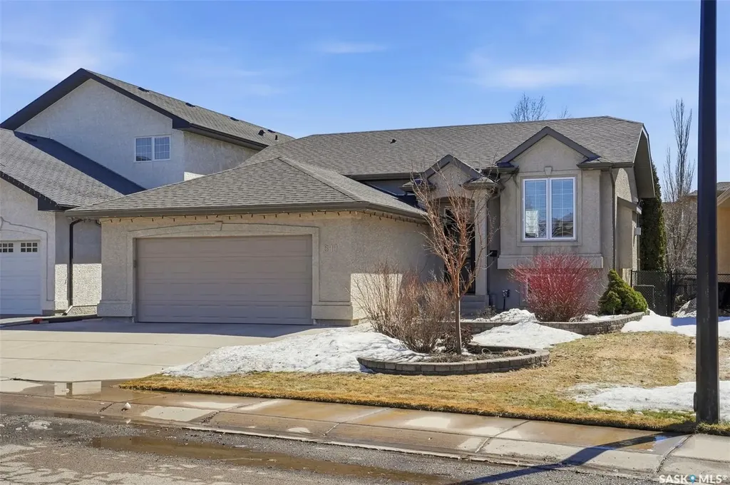 511 Greaves Lane Saskatoon SK S7W 1A9