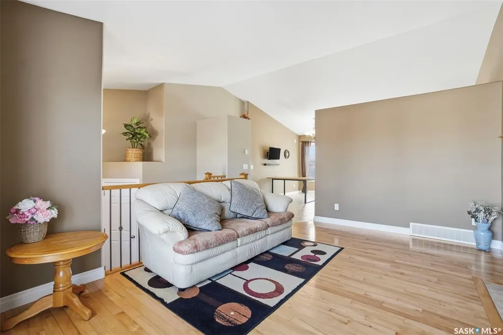 511 Greaves Lane Saskatoon SK S7W 1A9